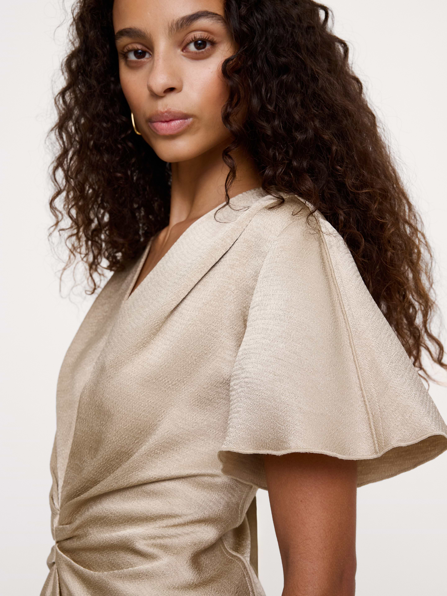 Image 5 de 5, Haut en satin martelé à taille froncée