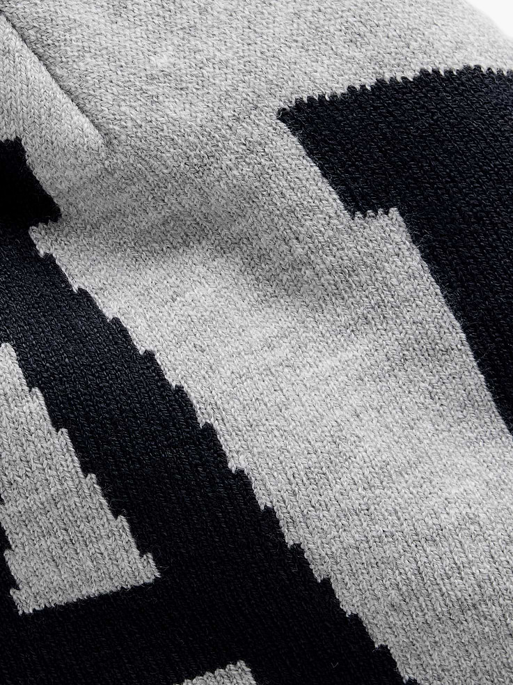 Image 3 of 3, Gap Logo Beanie