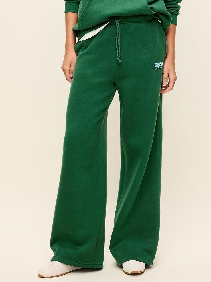 Image 1 of 7, Make your moves in Old Navy Sport's Baseline Fleece: Our newest fleece, featuring a cozy soft-brushed interior., elastic drawstring waist, on-seam pockets, pull-on style, Product #903693