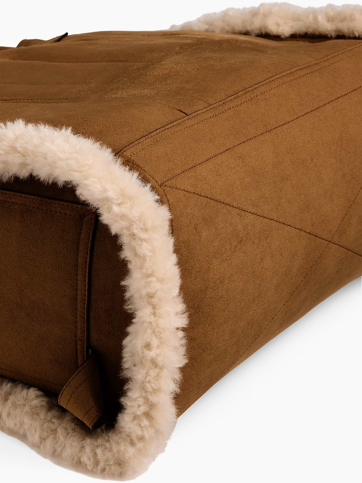 Image 5 of 7, Large Sherpa-Lined Vegan Suede Five Pocket Tote