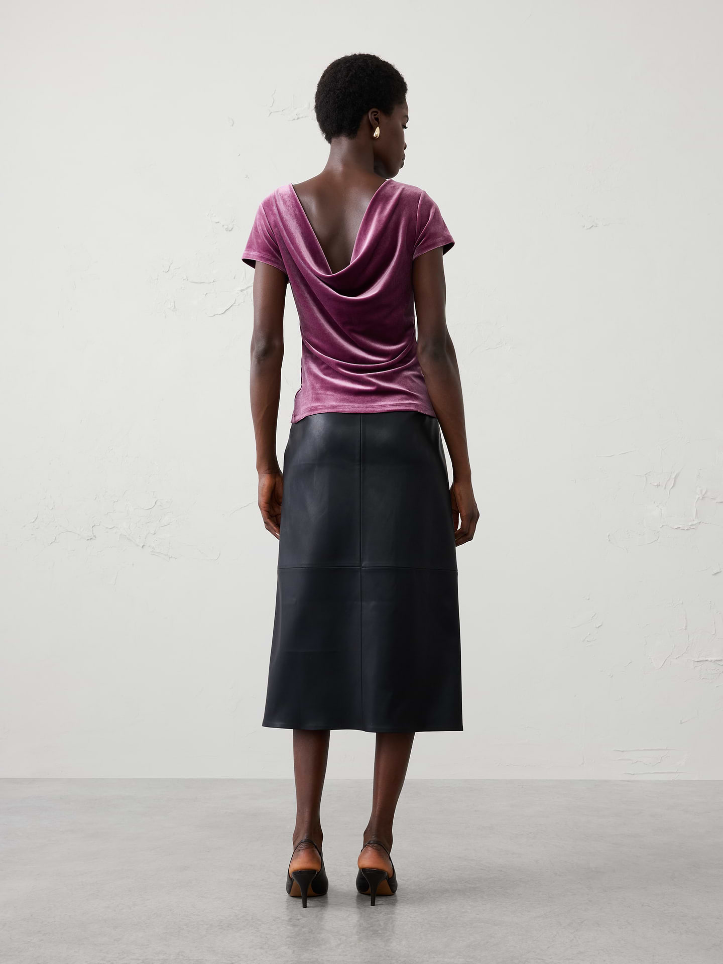 Image 2 of 4, Velvet Drop-Back Top
