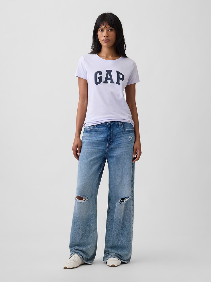 Image 3 of 5, Gap Logo T-Shirt