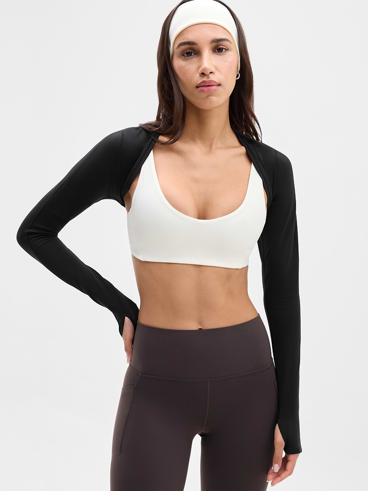 Image 1 of 4, FOR: Your yoga flow and sessions in the studio, FEEL: VitaFree fabric is our lightest-feel yoga fabric for a barely there, yet fully covered sensation, FAVE: Second-skin fabric stretches to your body and maintains its shape, Product #1184541
