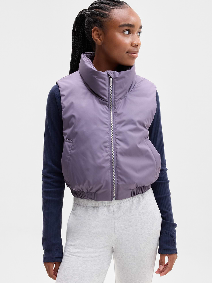 Image 1 of 4, FOR: Staying warm outside and weekend adventures, FEEL: Lightly insulated for easy, cozy warmth, FAVE: Side pockets keep her treasures safe, Product #1178793