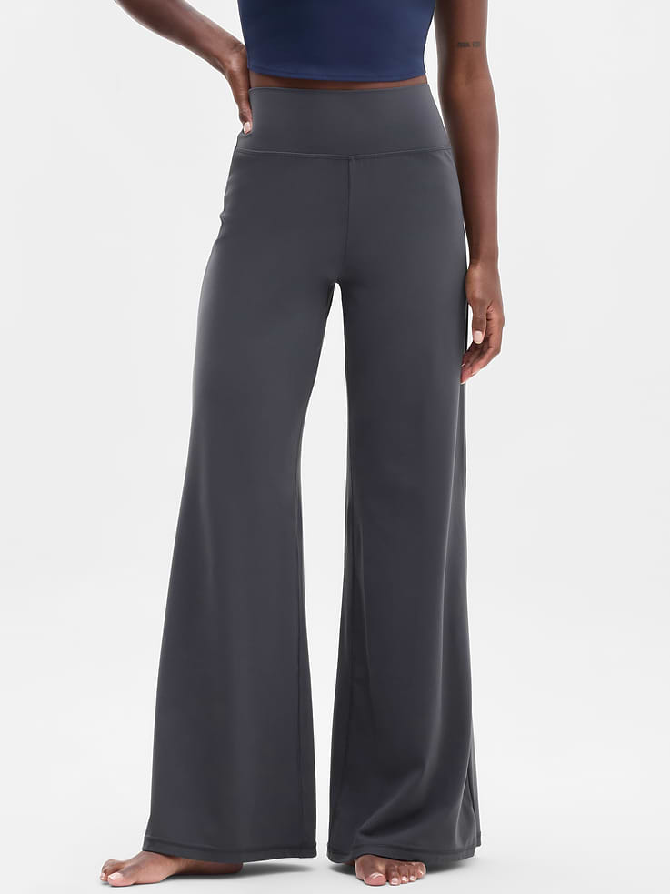 Image 2 of 4, Transcend Ultra Wide Pant