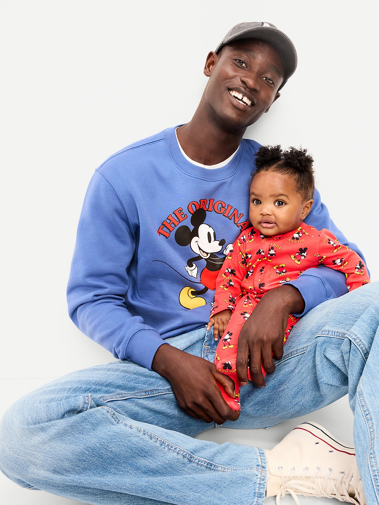 Image 3 de 3, Chandail surdimensionné à imprimé Mickey Mouse Old Navy x Disney pour homme
