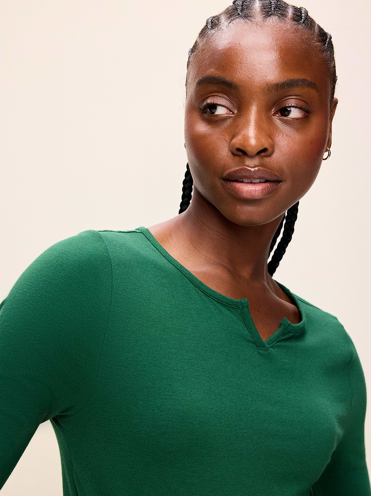 Image 4 of 8, Long-Sleeve Split-Neck Top