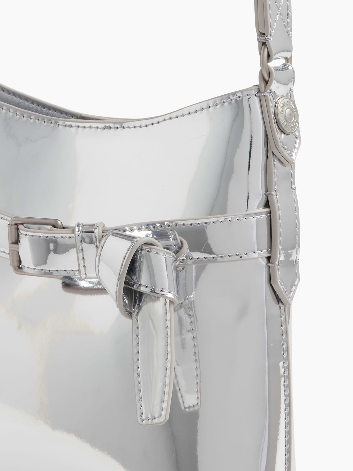 Image 6 of 7, Small Metallic Shoulder Bag