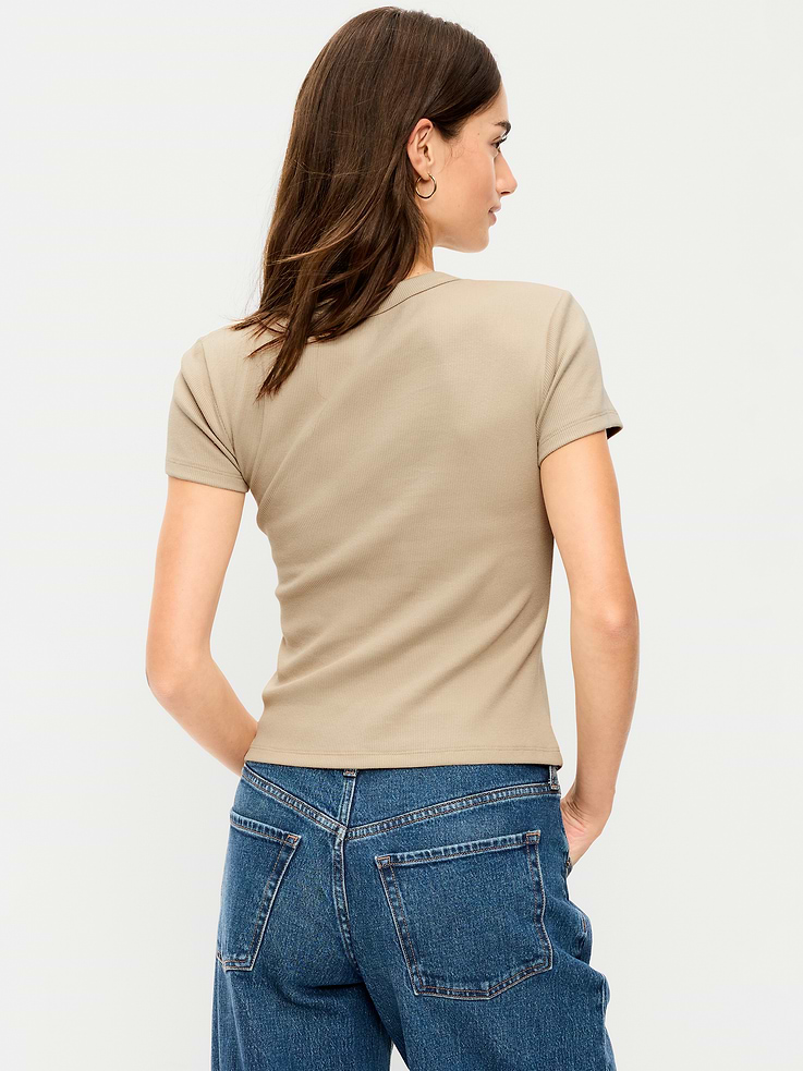 Image 2 of 7, Snug Graphic T-Shirt