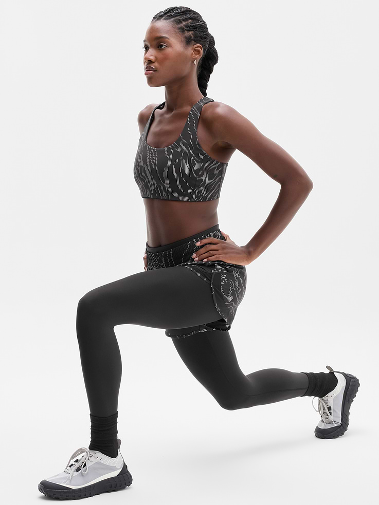 Image 2 of 4, Circuit Train Sports Bra D-DD