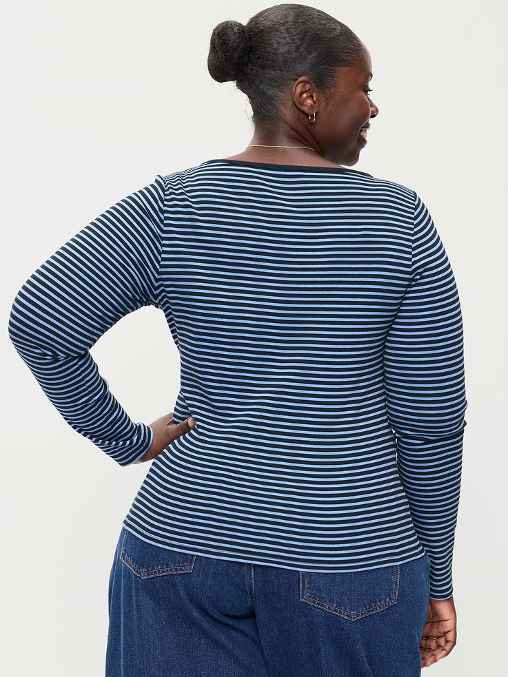 Image 6 of 6, Snug Long-Sleeve Boatneck T-Shirt