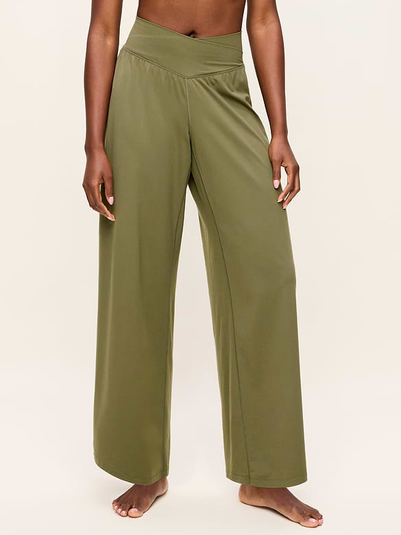 Crossover-Waist StudioSmooth Wide-Leg Pants