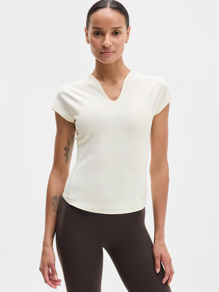 Image 1 of 5, FOR: Your yoga flow and sessions in the studio, FEEL: VitaFree fabric is our lightest-feel yoga fabric for a barely there, yet fully covered sensation, FAVE: Second-skin fabric stretches to your body and maintains its shape, Product #1178770