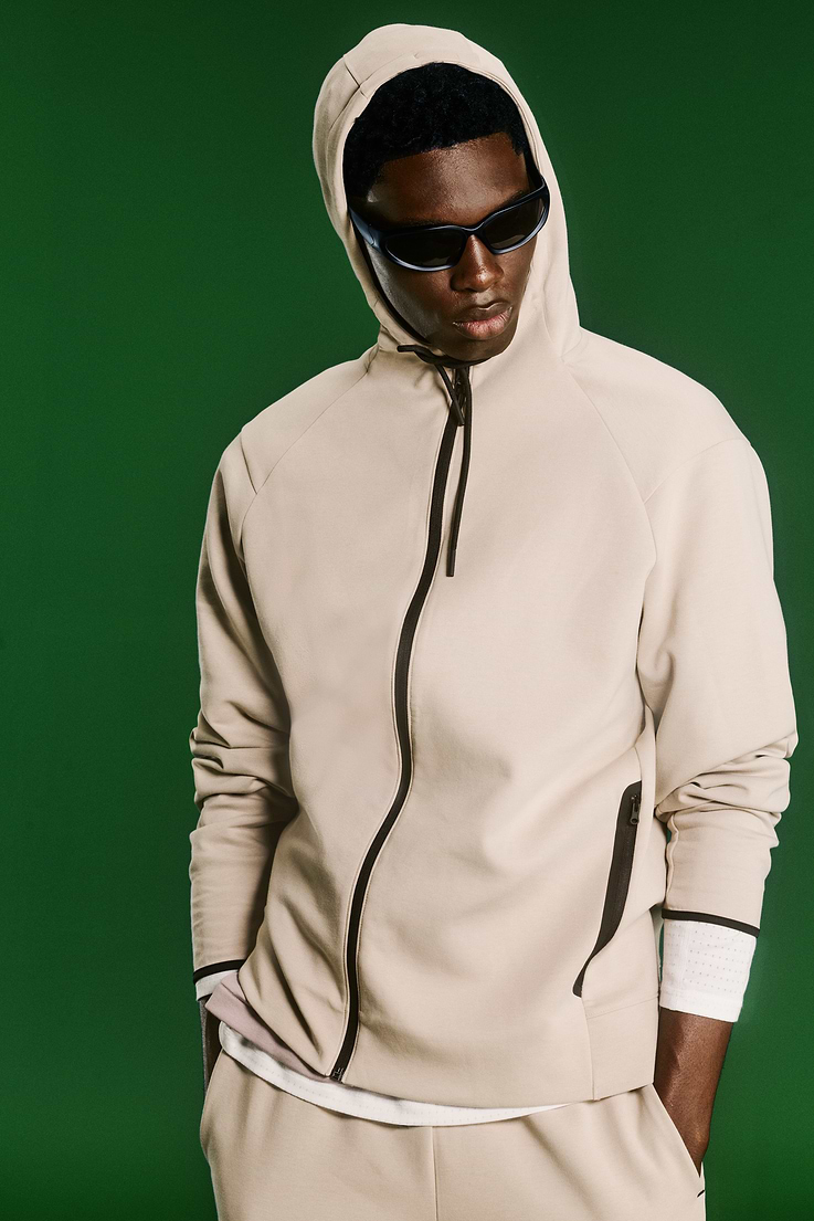 Image 1 of 6, Make your moves in Old Navy Sport's Dynamic Fleece: A soft, breathable cotton blend that's made to move., drawstring hood, long sleeves, full zipper, bonded zip pockets, 4-way stretch, breathable, Product #488674