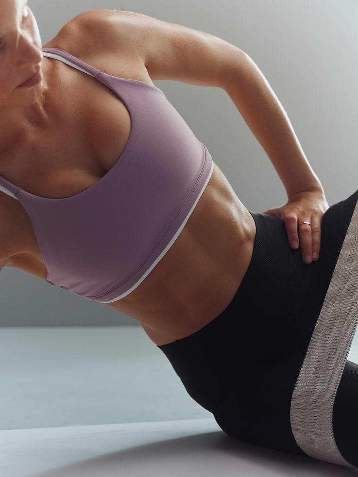 Image 4 of 4, Transcend Scoop Sports Bra A-C