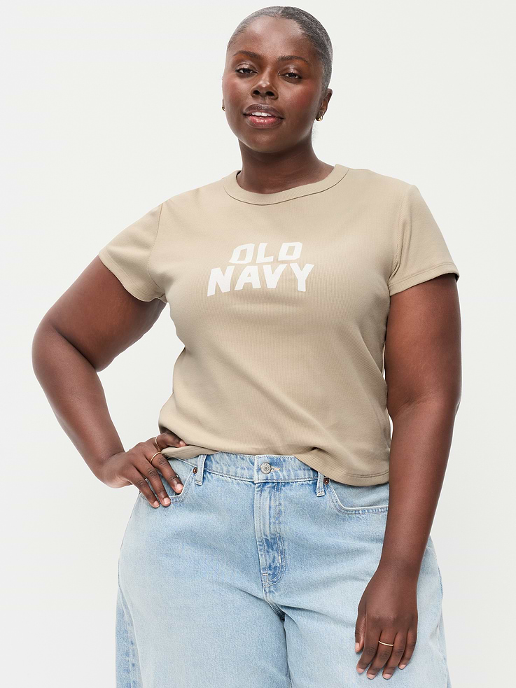 Image 6 of 7, Snug Graphic T-Shirt