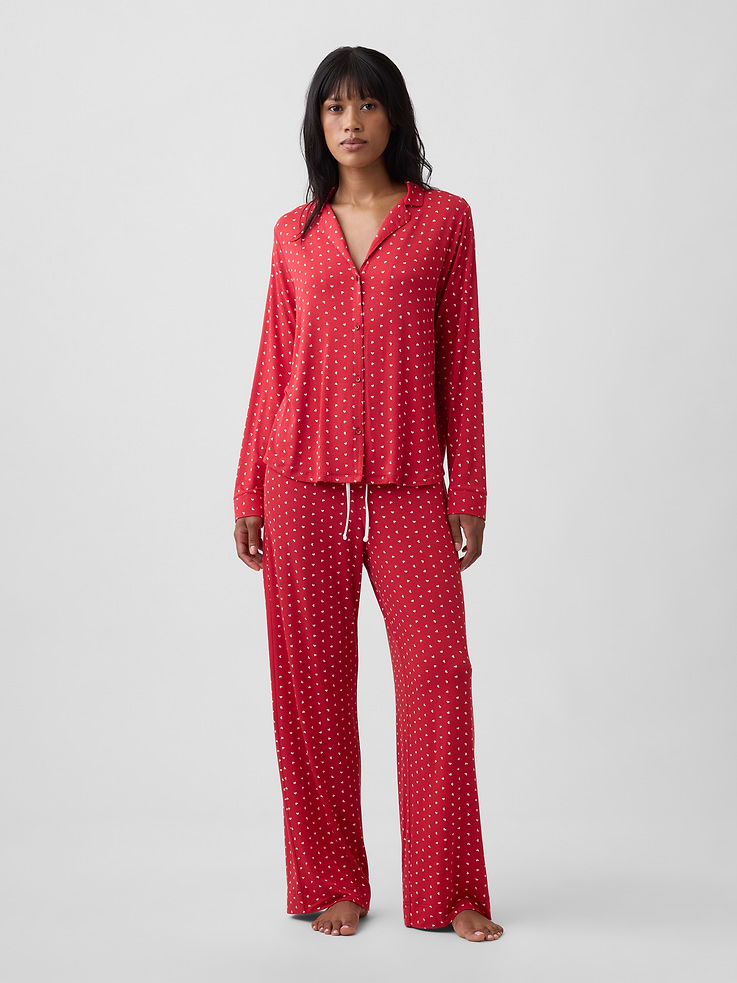 Image 1 of 4, Soft modal sleep pants., Drawcord ties at elasticized waist., On-seam pockets., Allover print., This product was made in a factory that invests in gender equity and women’s empowerment through RISE. Learn more at, Product #1182057