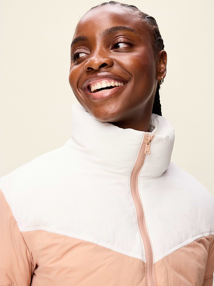 Image 4 of 9, Water-Resistant Color-Block Puffer Jacket