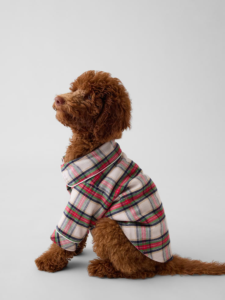Image 1 of 1, Our softest flannel ever. Double washed for extra softness. Fully relaxed for easy comfort. Universally perfect for absolutely everyone., Supersoft cotton flannel pajama one-piece for pets. With a cozy microfleece lining., Spread collar., Velcro closure at front placket., Piping detail at edges., Allover print., Fleece lining., This product was made in a factory that invests in gender equity and women’s empowerment through RISE. Learn more at gapinc.com/equity ., Shop matching PJs for all., Product #1185353