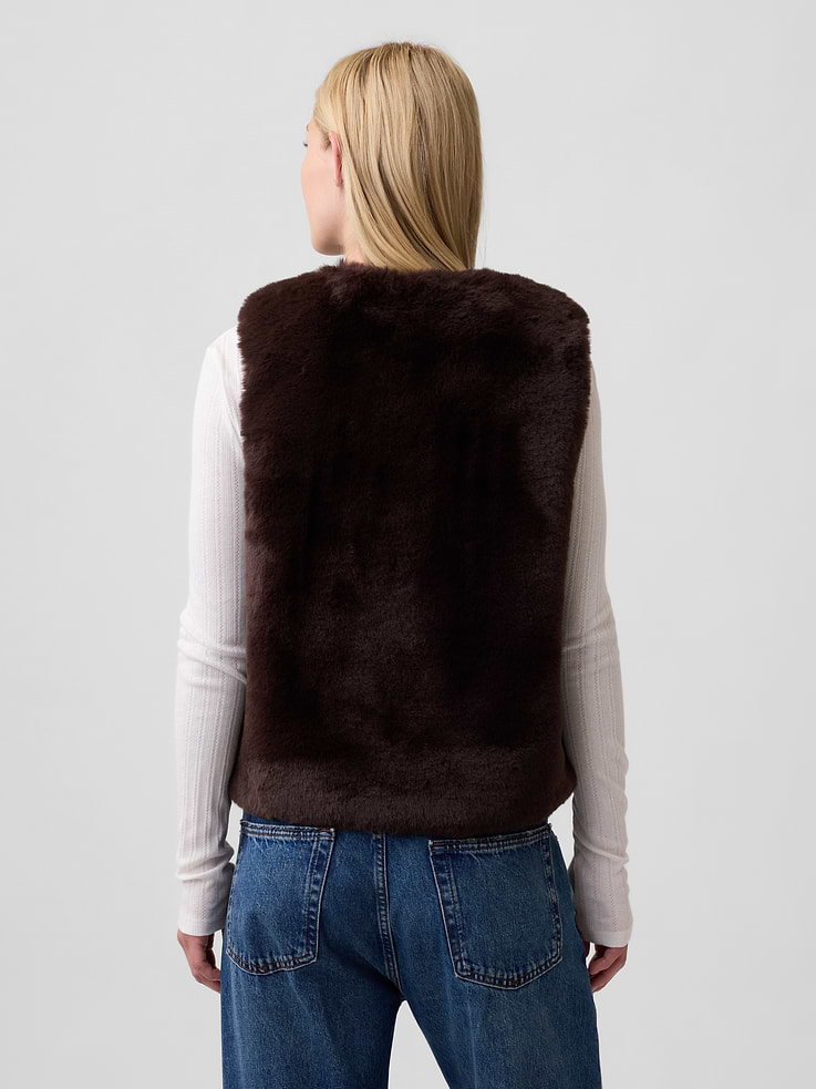 Image 2 of 5, 100% Recycled Relaxed Faux-Fur Vest
