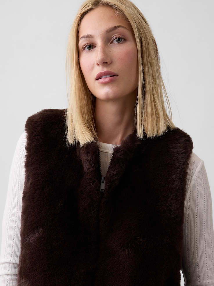 Image 4 of 5, 100% Recycled Relaxed Faux-Fur Vest