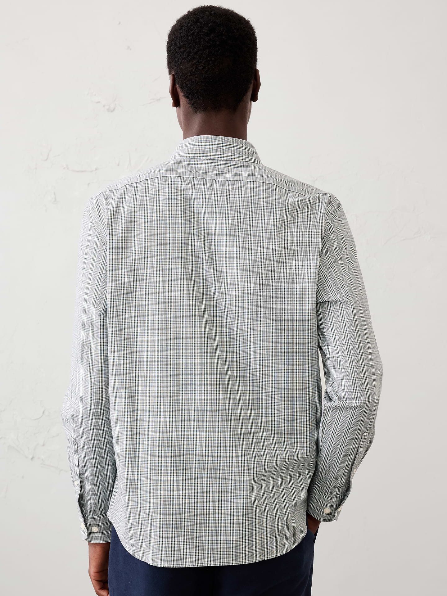 Image 2 of 7, Slim-Fit Untucked Dress Shirt