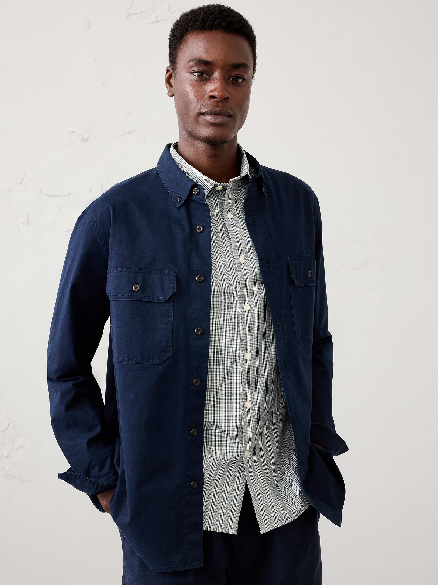 Image 3 of 7, Slim-Fit Untucked Dress Shirt