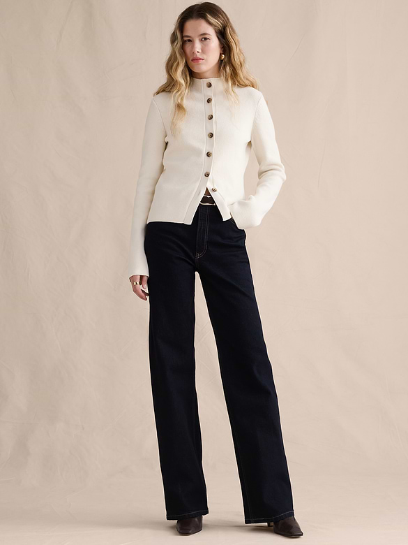 Ultra High-Rise Flare Jean