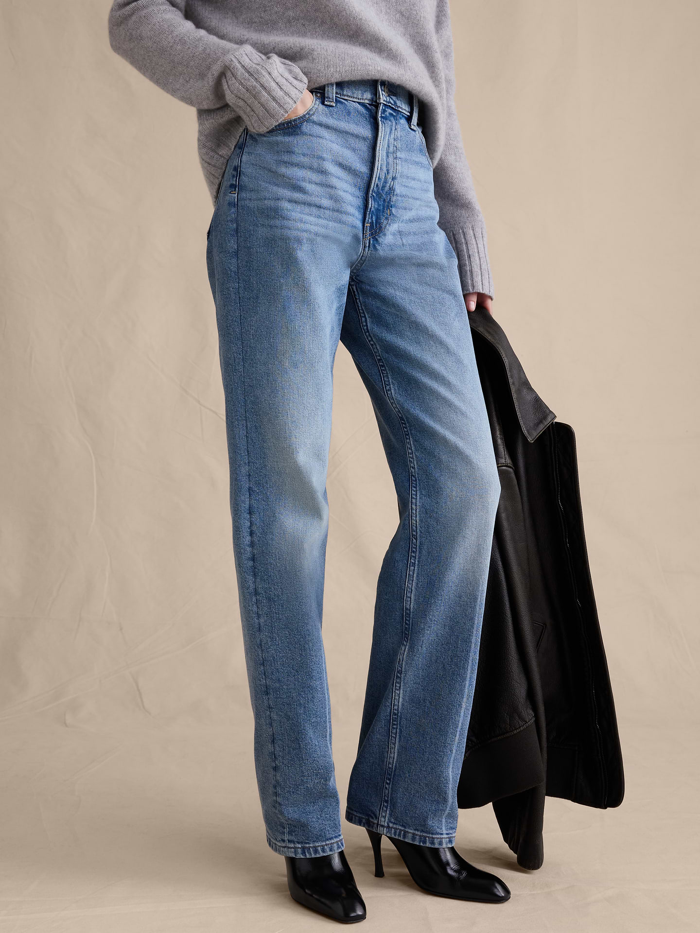 Image 8 of 8, High-Rise 90S Straight Jean