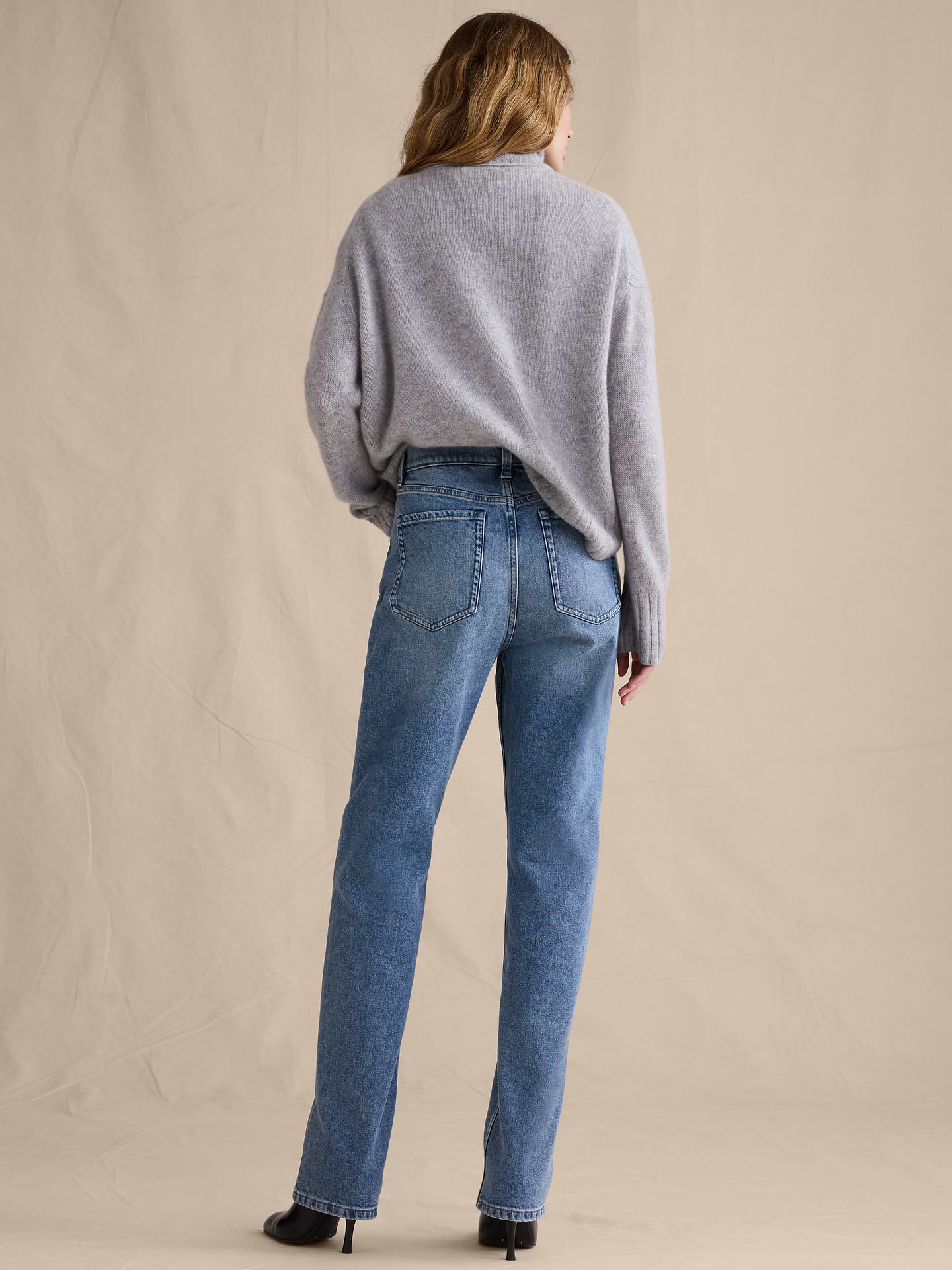 Image 8 de 8, Jean droit années 90 à taille haute