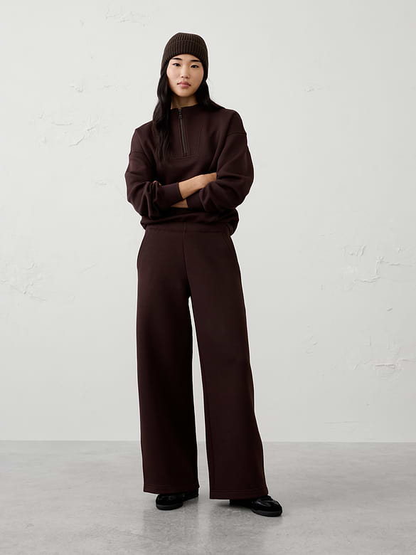 Weekender Wide-Leg Mid-Rise Pull-On Pant