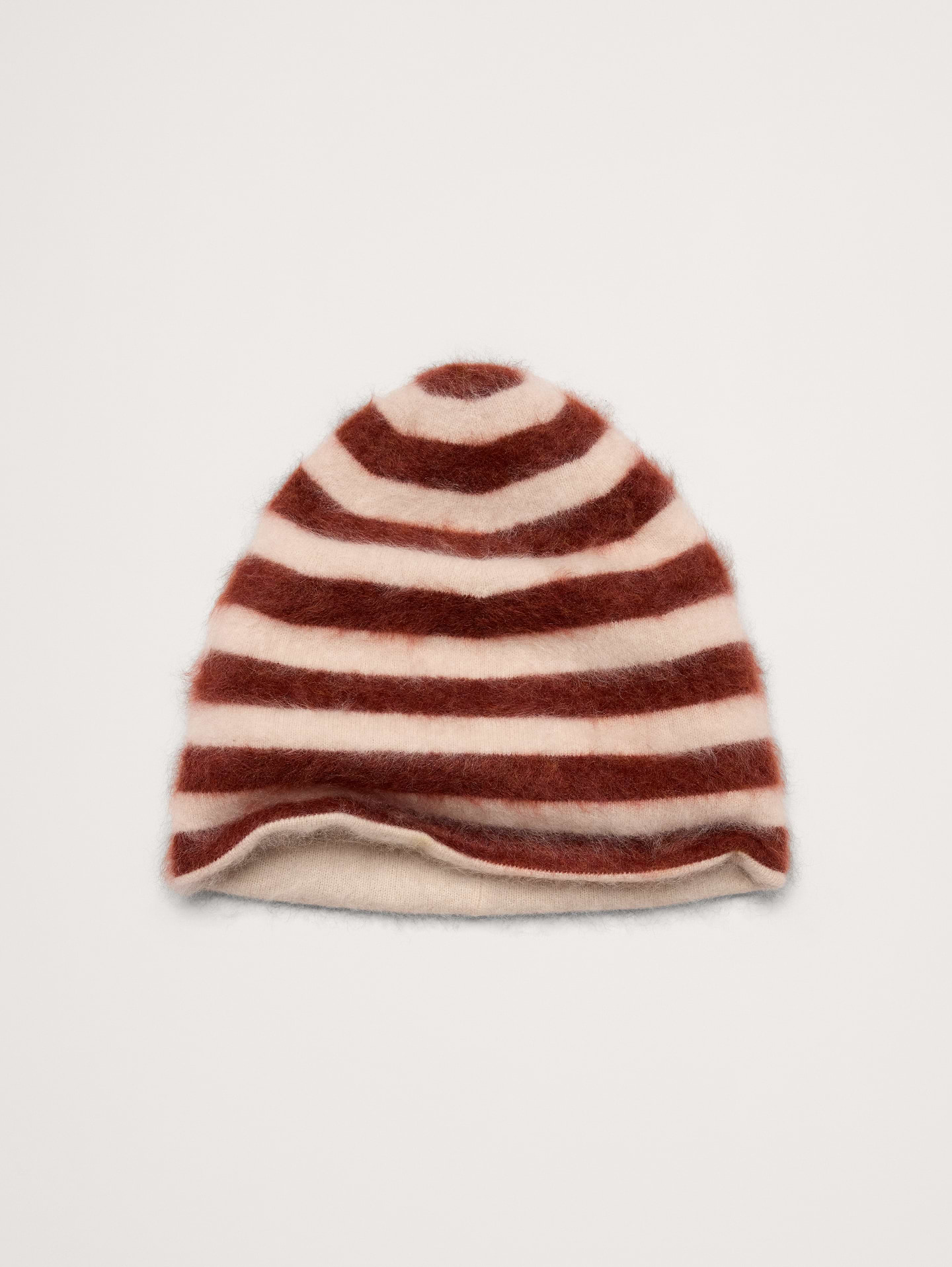 Image 5 of 8, Banana Republic x Zankov | Jules Reversible Cashmere Beanie
