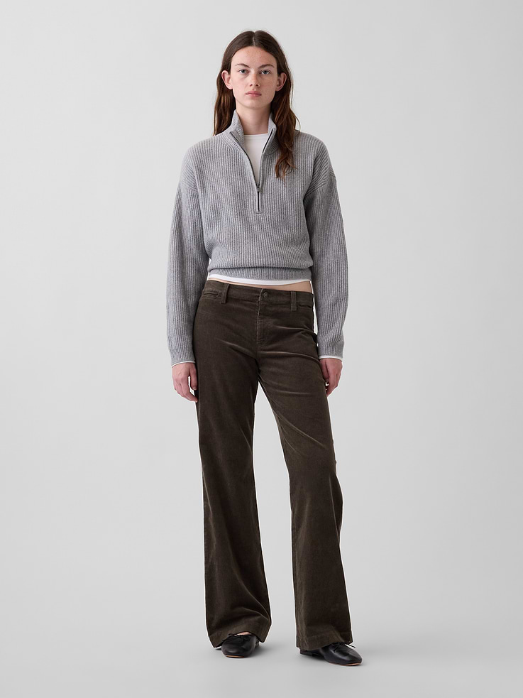 Image 6 de 7, Pantalon décontracté évasé en velours côtelé à taille mi-basse