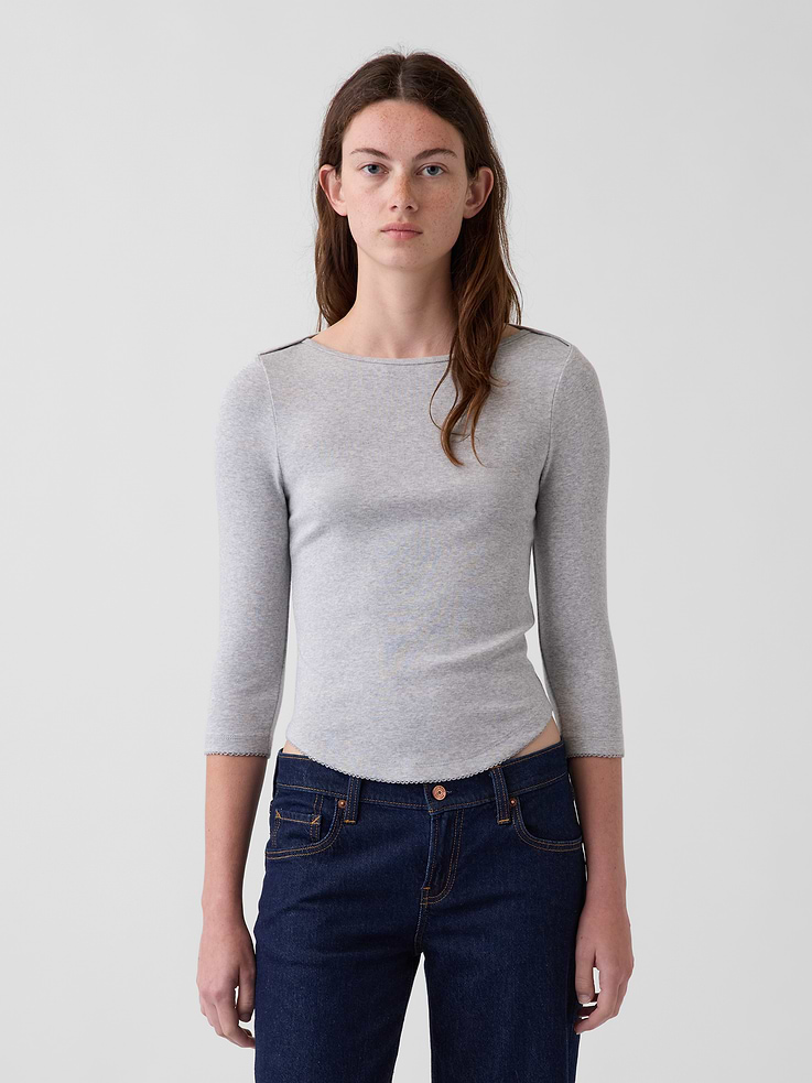 Image 1 of 5, Soft stretch cotton-modal blend T-shirt. In a slightly cropped length., Boatneck., 3/4 sleeves., Picot trim at sleeves and curved hem., Product #1185077