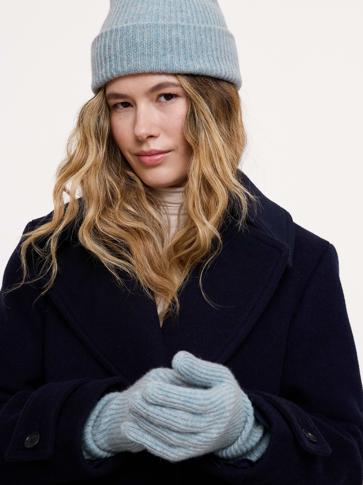 Image 2 of 7, Cashmere Gloves