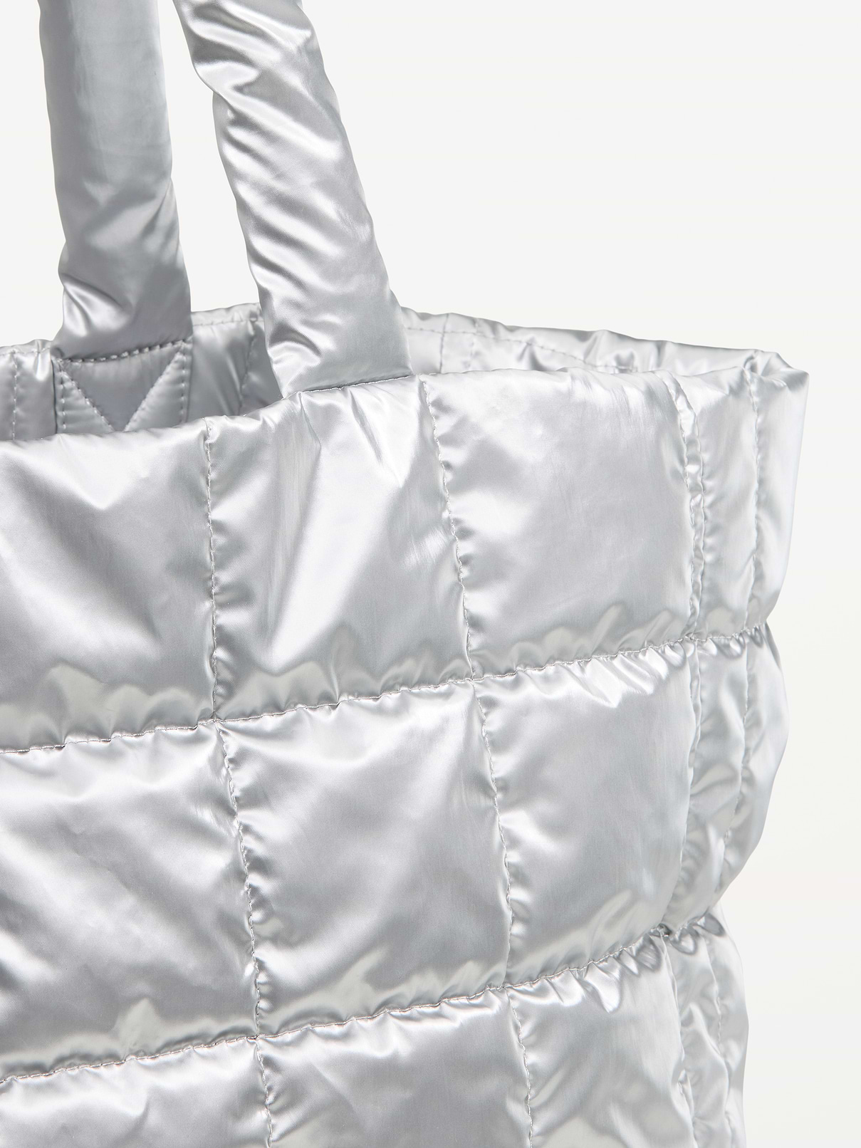 Image 4 of 4, Active Puffer Large Tote