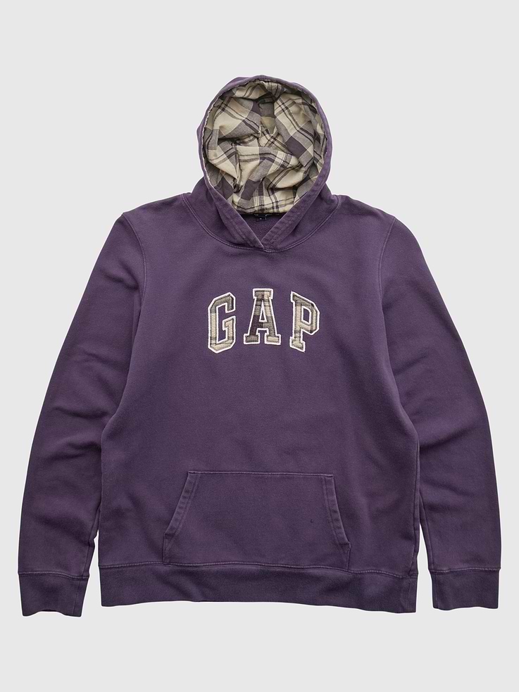 Image 1 of 2, One-of-one vintage piece sourced by Gap. Originally made in 2010s. Tag size listed as Unisex M. Chest Width: 19.5 in. Body Length: 24 in. Fits like a modern size XS. Sizing may vary. Condition: Good condition. Pinhole on pocket. Online only. Item cannot be returned or exchanged. Specifications: Vintage Laundered Final Sale