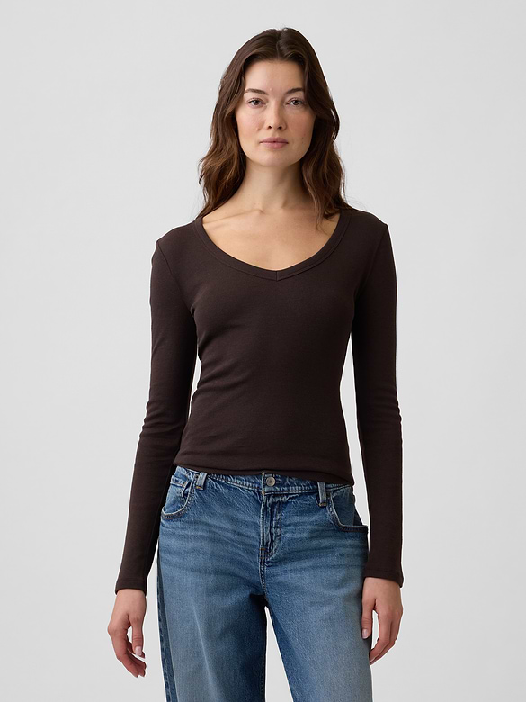 Modern Ribbed V-Neck T-Shirt