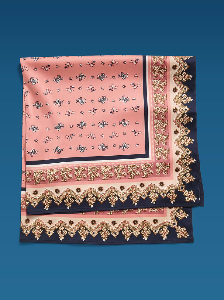 Image 3 of 4, Old Navy x Altuzarra Satin Scarf