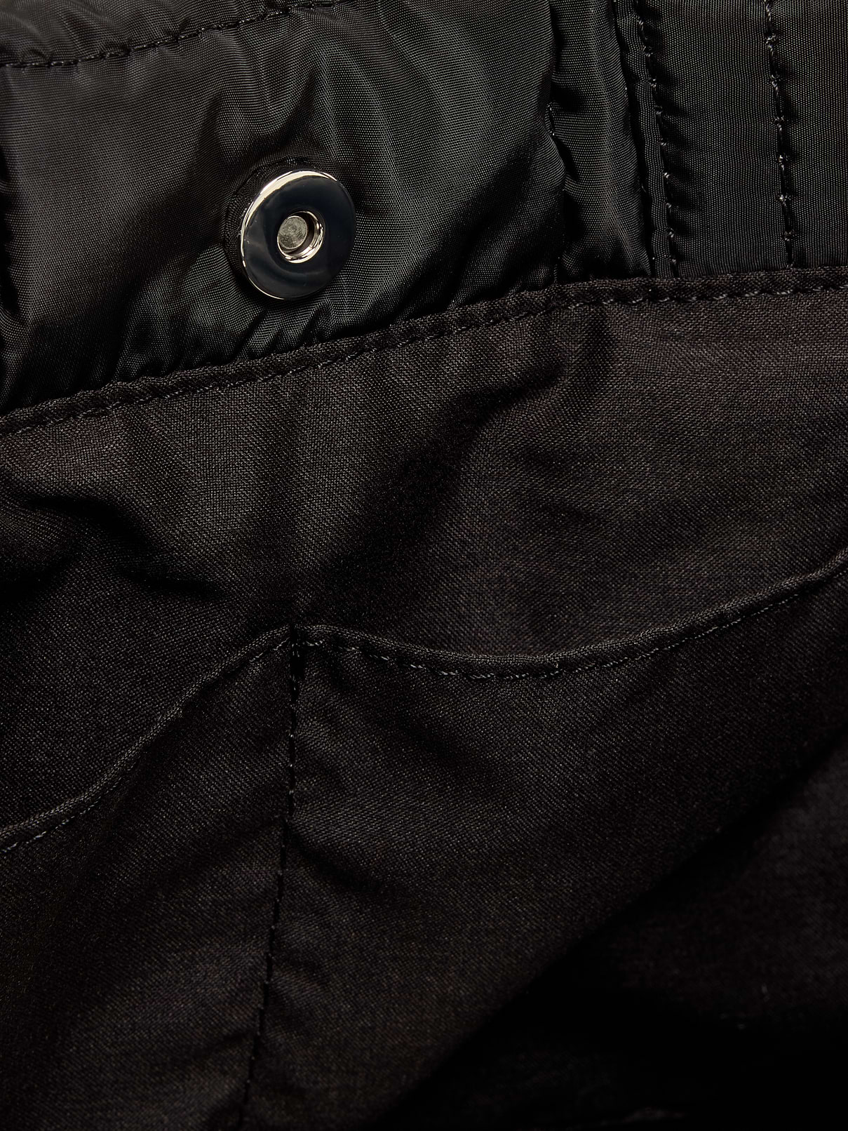Image 3 of 4, Active Puffer Mini Tote