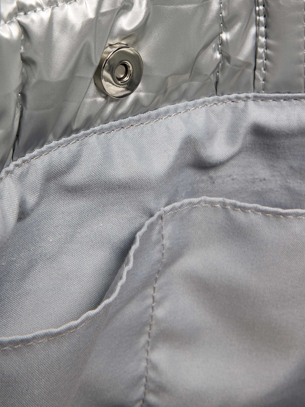 Image 3 of 4, Active Puffer Mini Tote