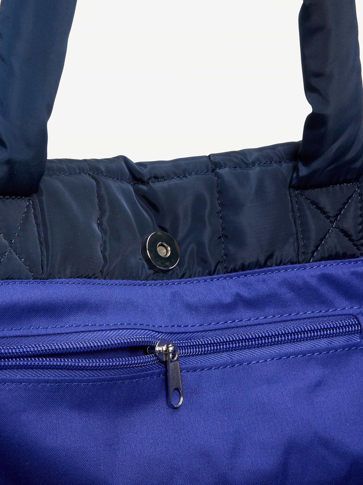 Image 3 of 4, Active Puffer Large Colorblock Tote