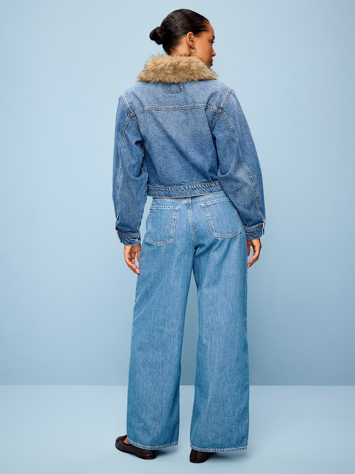 Image 3 of 5, Curvy Mid-Rise Wow Baggy Wide-Leg Jeans, New