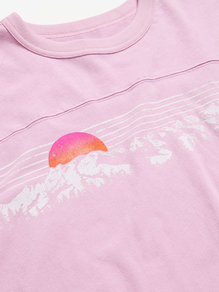 Image 5 of 5, Loose Long-Sleeve Graphic T-Shirt