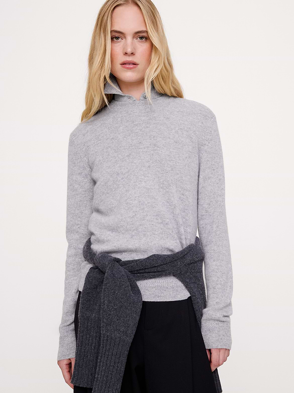 Lightweight Cashmere Crew-Neck Sweater