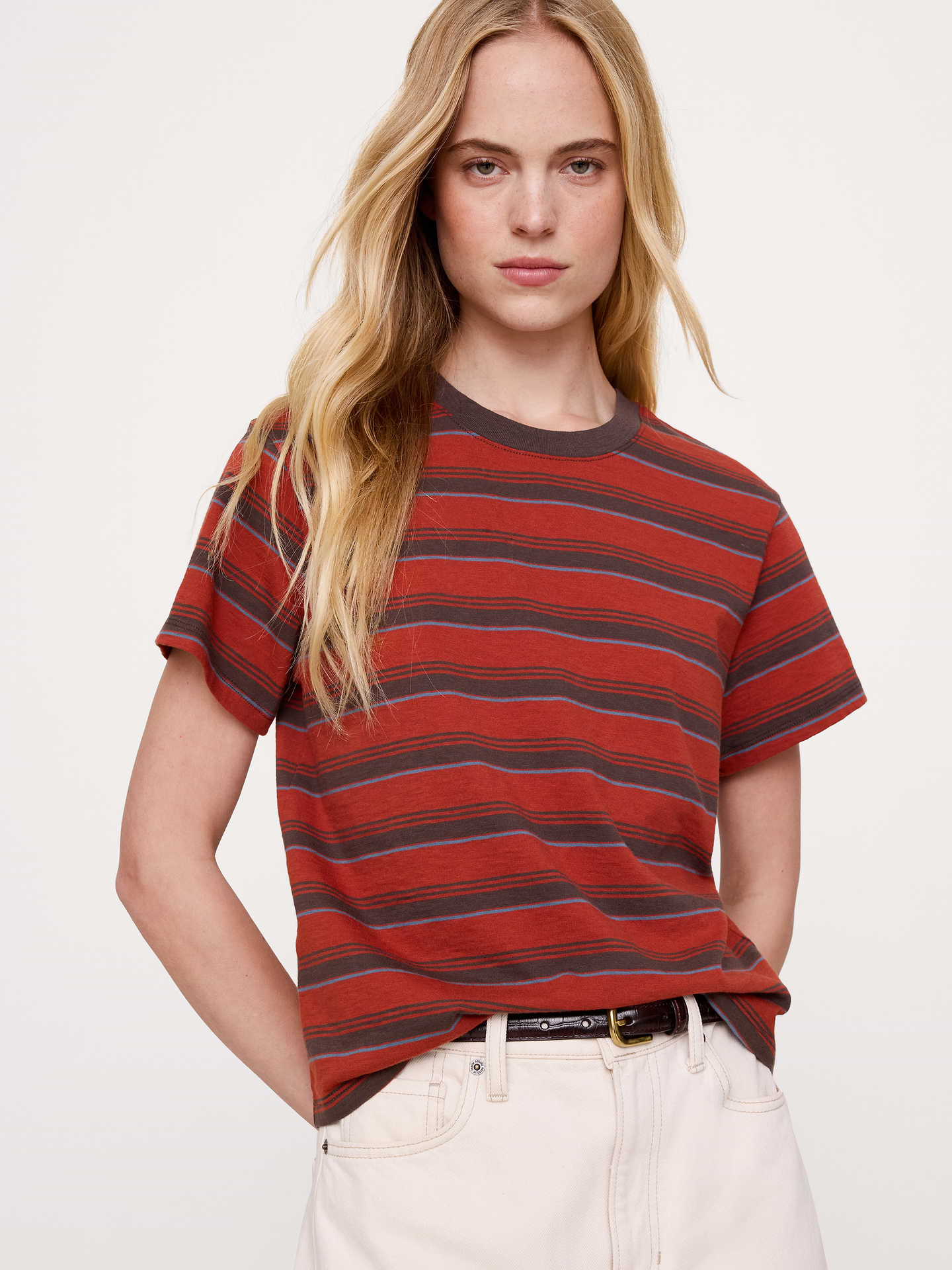 Image 1 of 8, Exceptionally soft, this lightly textured slub cotton jersey is a fave for its everyday appeal. Here, we cut this one a little short and just a bit boxy., Classic Fit: A straight and easy fit., Crew neck., Straight hem., Product #888812