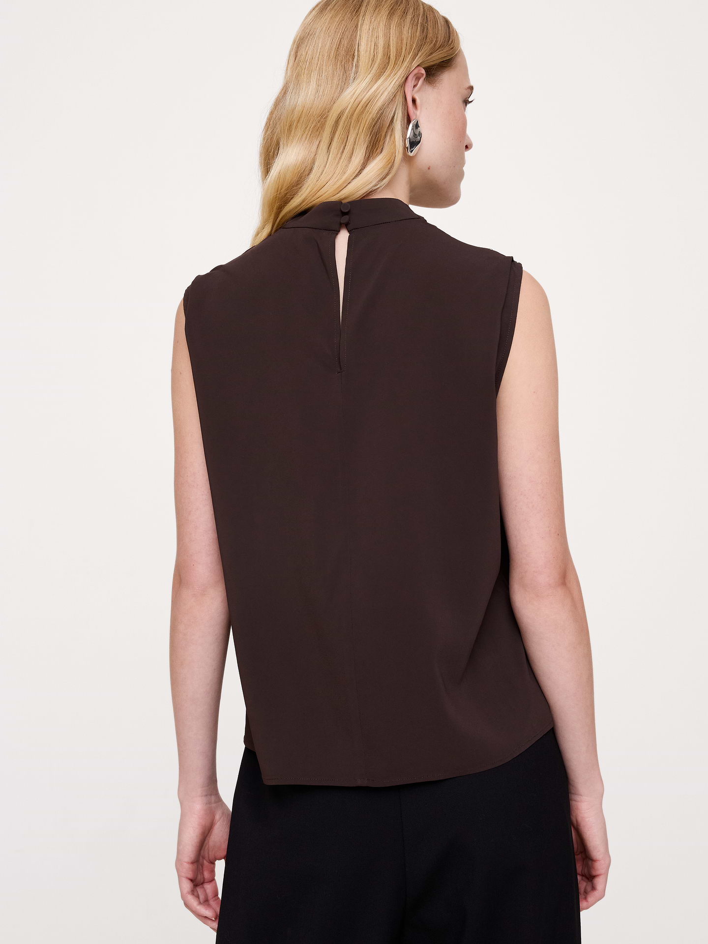Image 2 de 8, Camisole drapée à col cagoule