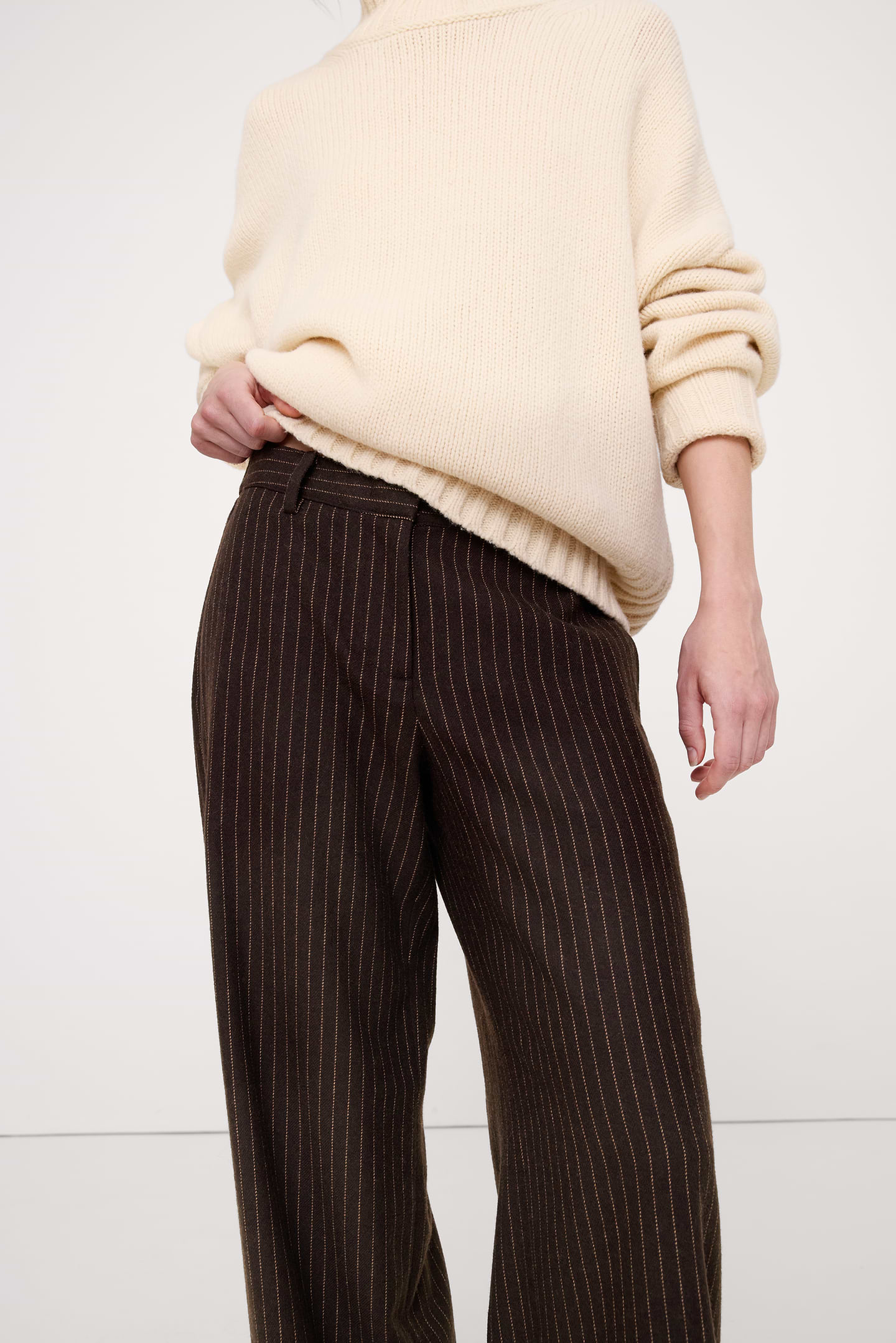 Image 3 of 8, The Everyday Wide-Leg Pant in Italian Flannel