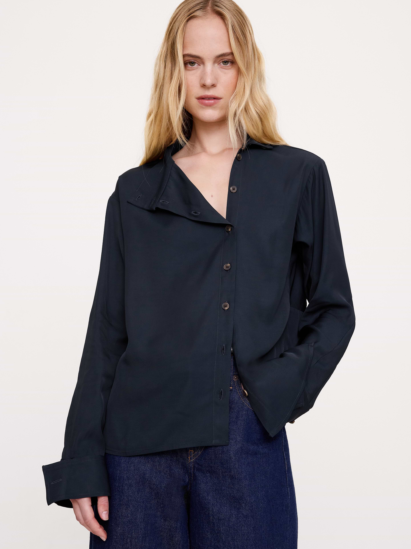 Image 1 of 6, A classic button-down shirt with a twist. We offset the button placket and opted for a stand collar - leave it buttoned all the way up or unbutton a few for an asymmetrical neckline. Cut in our drapey twill so it's a bit more dressed up., Relaxed fit: Relaxed fit through shoulders, chest and waist., Stand collar with off-center button placket., Straight hem., Product #1183802