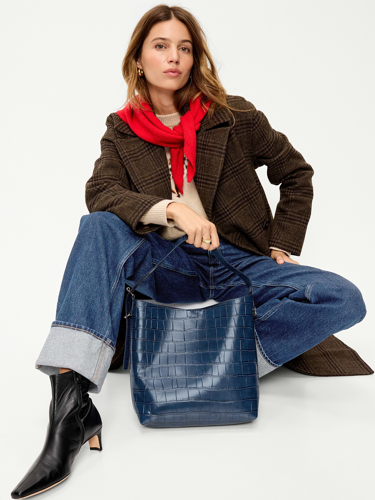 Image 2 of 5, Medium Croc-Embossed Bucket Bag